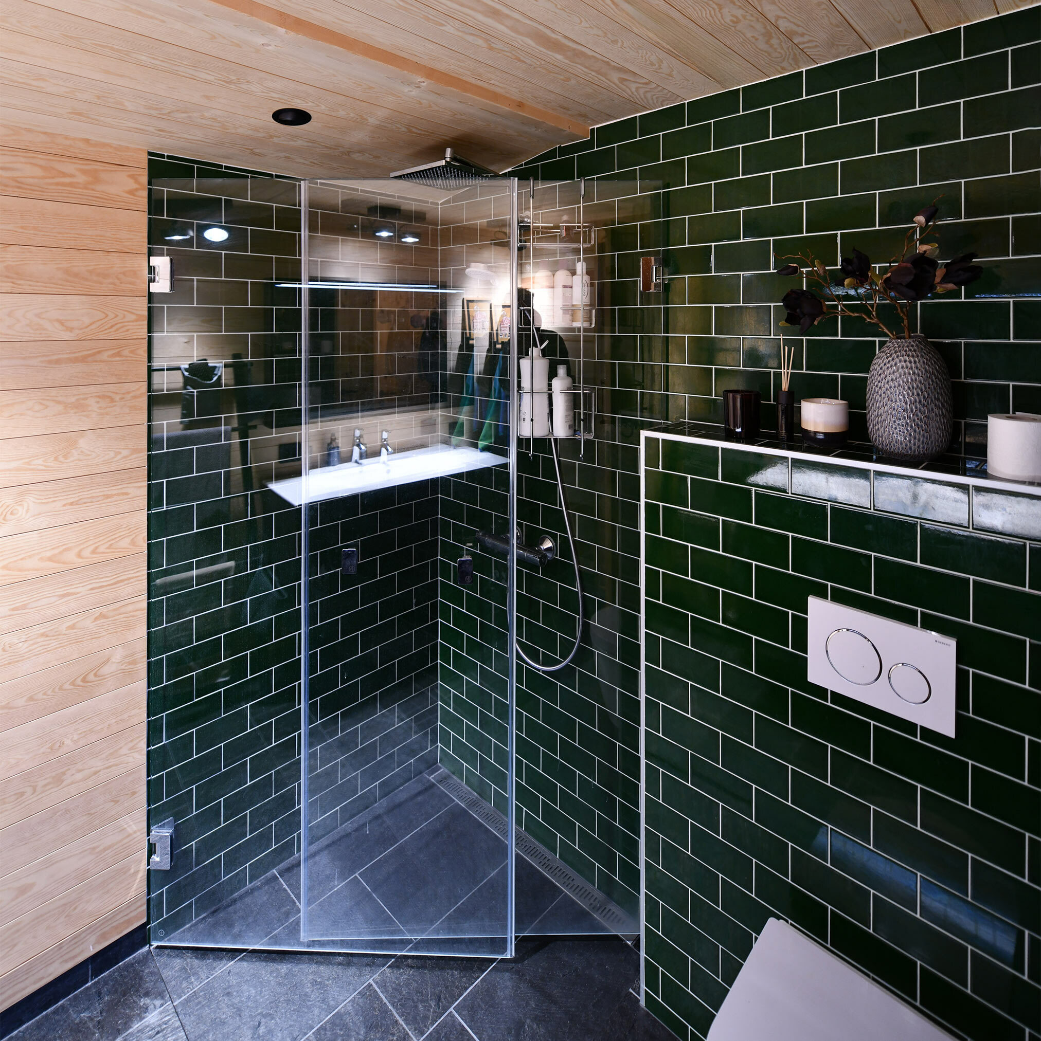 Arkitekttegnet hytte oppdal bad badrom